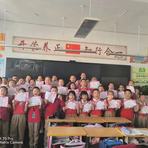 东街小学三年级（1）班《不输在家庭教育上》——《批评孩子的正确语与错误语》