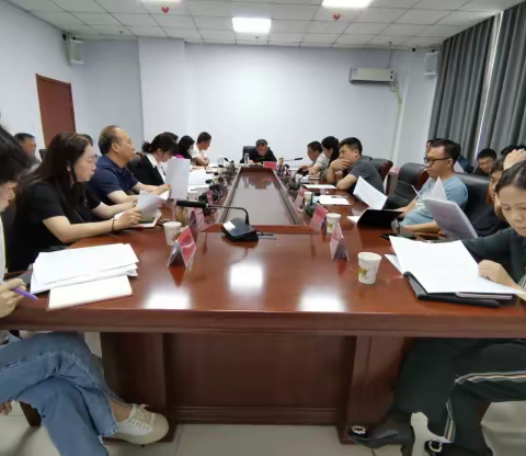 区民政局召开养老工作安排部署调度会