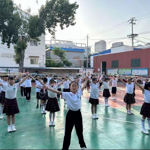 “绳”彩飞扬，乐享“双减”——蒲西街道菜南中心小学落实“双减”之花样跳绳篇