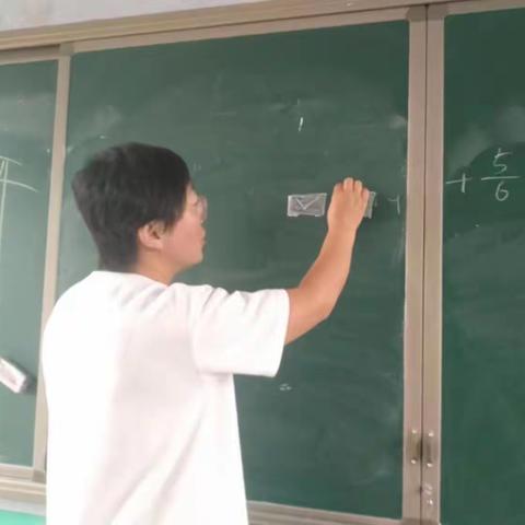 质量检测小不足，凝心聚力提成绩——龙坨小学质量进行质量检测（五）