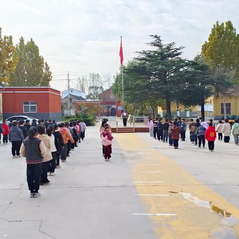 春日绽芳华 运动添风采—记2024年马庄小学庆“五一”趣味运动会