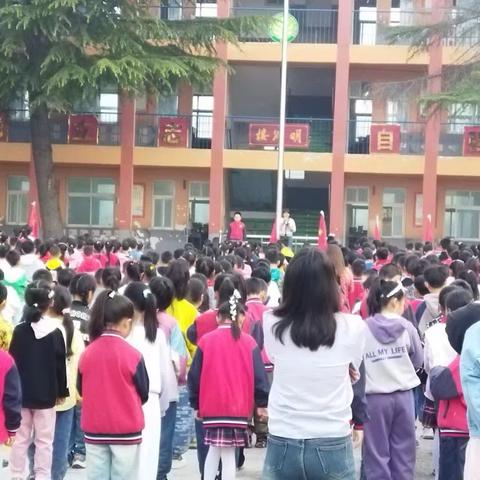 巩义市鲁庄镇北侯小学“践行劳动教育  助力乡村振兴”劳动周活动