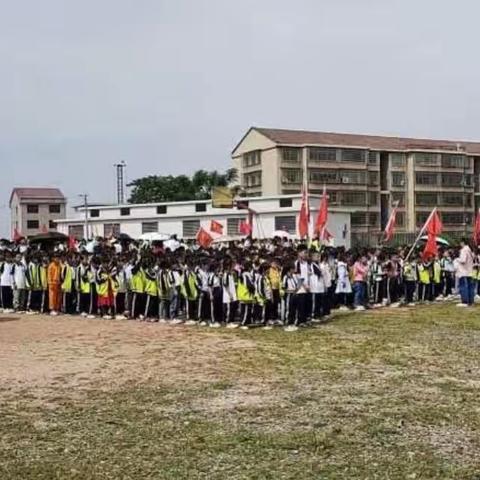 洪山联合学校：多措并举“防溺水”未雨绸缪保平安