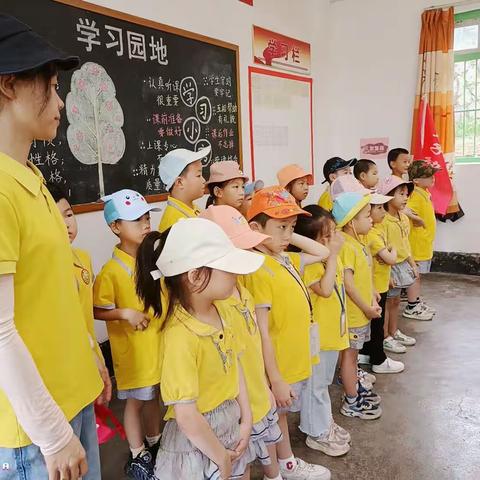 凤凰镇小燕子幼儿园“幼小衔接、我们在行动”之走进小学初体验活动