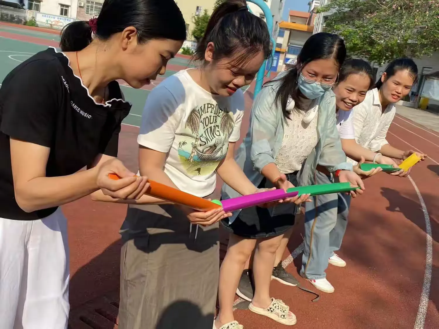 简篇-“快乐童心,放飞梦想”——素龙小学庆祝国际“六一”儿童节