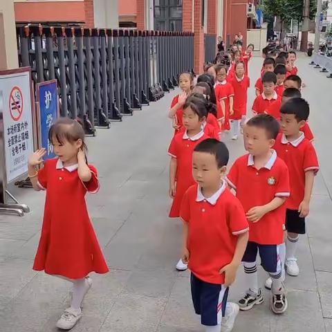 走进小学，“幼”见成长