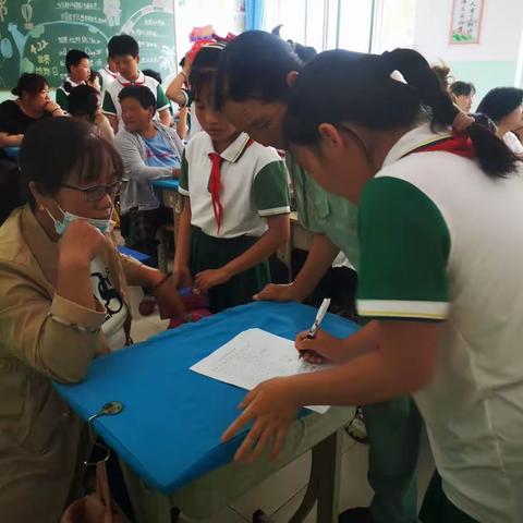 双向奔赴，共育美好——上庄小学家长会