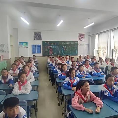 让快乐伴随音乐 让音乐伴随成长——黑龙江巴彦抗联张甲洲红军小学艺术活动（二）