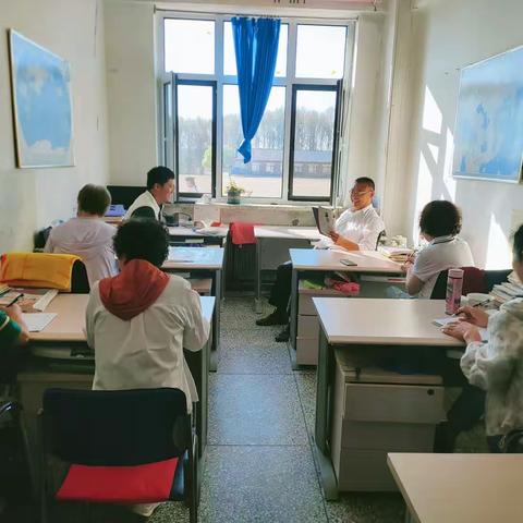 普兰店区第十八中学政史地生教研组：紧跟信息新时代，技术融教促创新