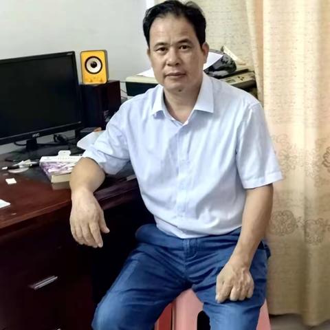 三山桃李满桑梓，五岳龙蛇尽楷模——记来宾市兴宾区三五镇初级中学“最美教师”风采（第二期）