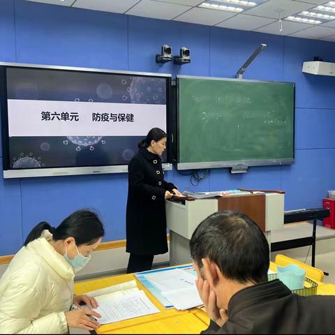 示范引领，互助成长——向城镇中心小学阶梯发展之六年级科学集体备课