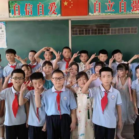 李店子小学庆“六一”文艺演出