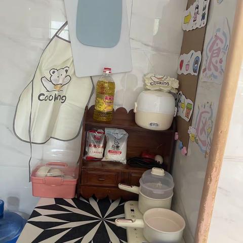 中四班小厨房开厨啦！！！