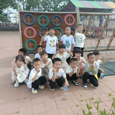 《欢庆六一》陈官营小学大班美篇