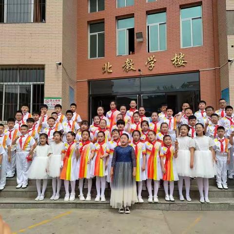 “永葆童心 快乐无忧”四（1）班庆六一活动
