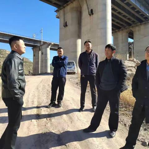现场办公深入了解 路地协作强化机制