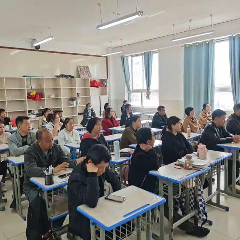 家校齐努力，共筑大学梦——息烽县第一中学2023届高三（19）班春季学期家长