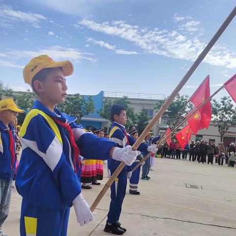 “三抓三促”行动进行时——吴坪小学庆“六一”文艺汇演纪实