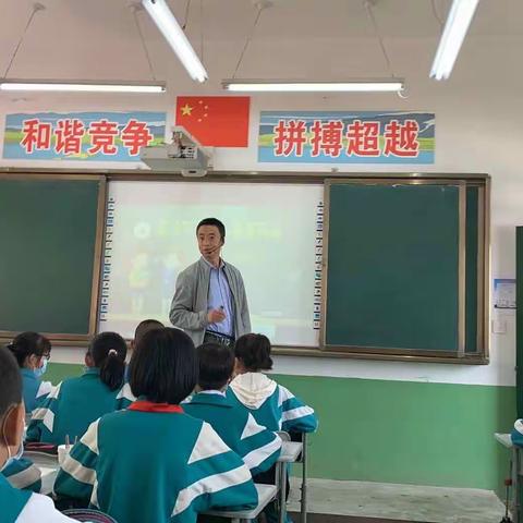 手拉手 共成长         ——天水市新华门小学送教中梁镇中心小学