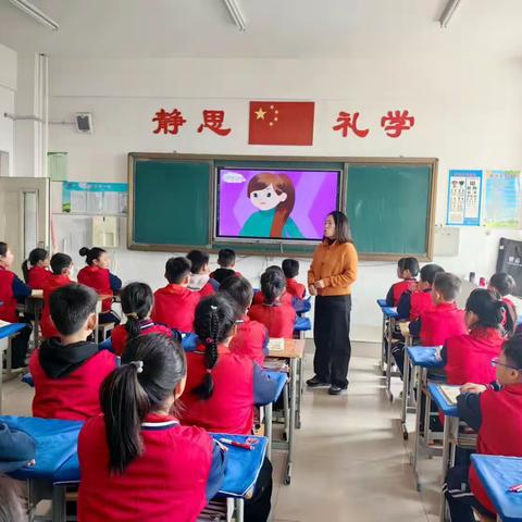 深耕细研踏歌行，共谱教研新篇章——三门峡新时代精英学校小学部语文组课堂“大练兵”活动纪实（一）