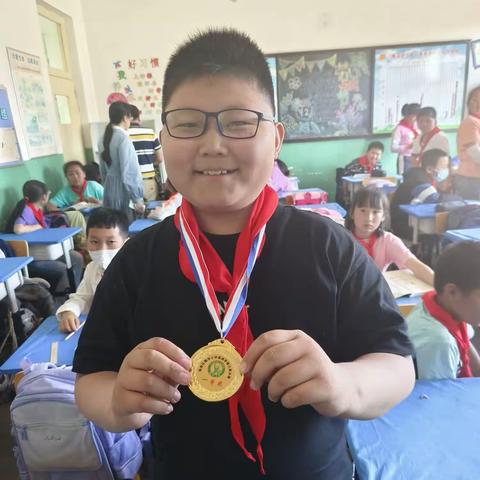 “算”你厉害 “数”你精彩           ——耀华小学“计算小达人”竞赛活动纪实