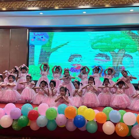 ＂快乐成长 放飞梦想！＂2023年博雅幼儿园彩虹🌈二班庆六一文艺汇演