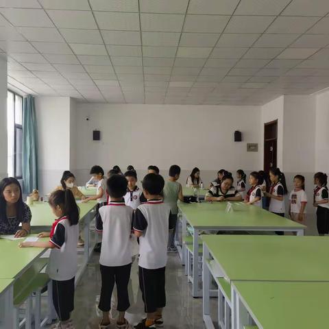 乐试无纸笔  趣味大闯关      ——圣城中学巨能校区一二年级无纸笔测试