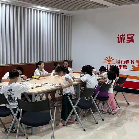 儿童暑期“无人看管”？五区市场儿童图书驿站为你守护