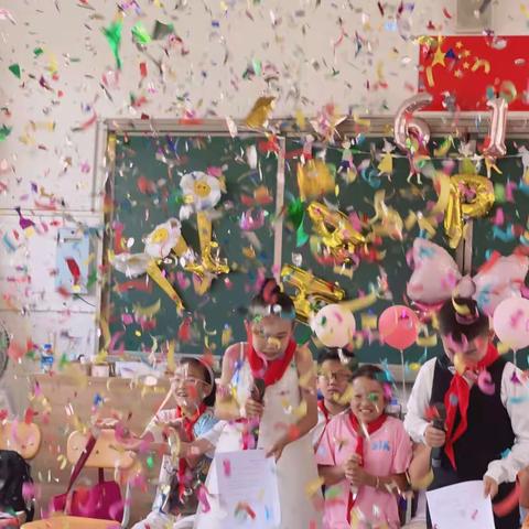 商品有价情无价  童心相连爱相牵——四小五（1）班六一节纪实