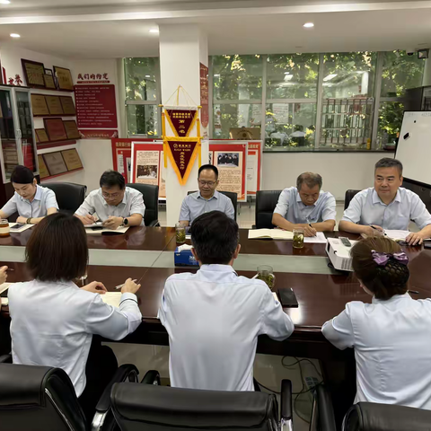 分行党委书记、行长聂海申走访中荣支行开展业务座谈会