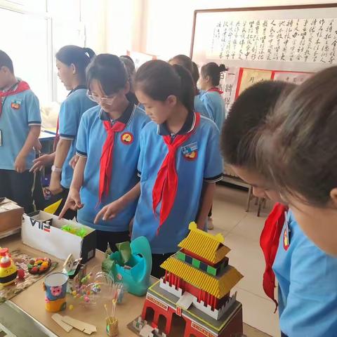 缤纷社团展成果    课后服务见成效          ——哈密市第九中学社团活动成果展示