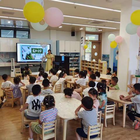 食品更安全 身体更健康——人民幼儿园西湖园区世界食品安全日知识宣传活动