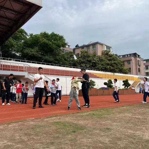 佛堂小学科技活动课展示