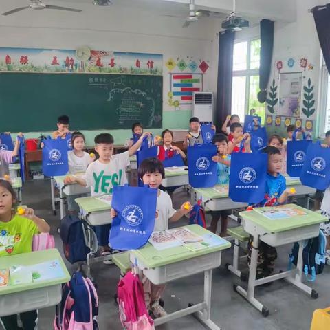 共赴新学期，一起向未来。职王村小学开学纪实。