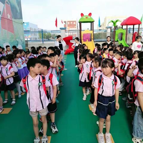 幼小衔接   走入小学————龙翔幼儿园大一班