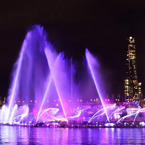 夜看悉尼达令港喷泉 （Darling Harbour）