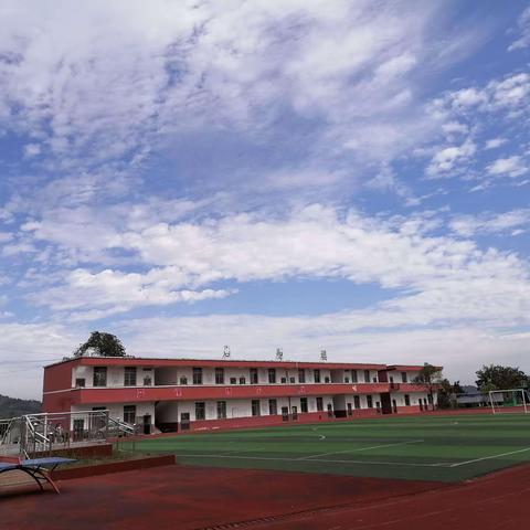 南岭中学关于学生周六校内托管服务致家长的公开信