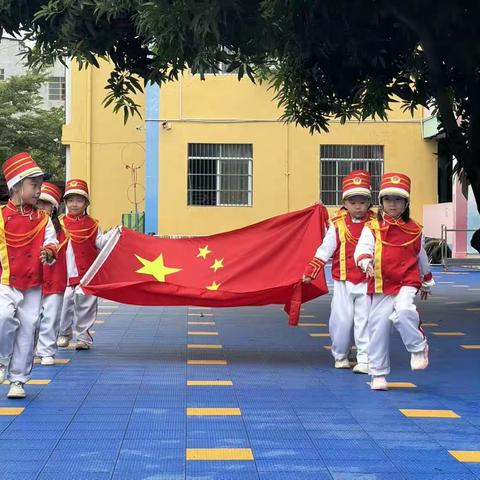 百色市田阳区第二幼儿园中一班11月精彩回顾（副本）