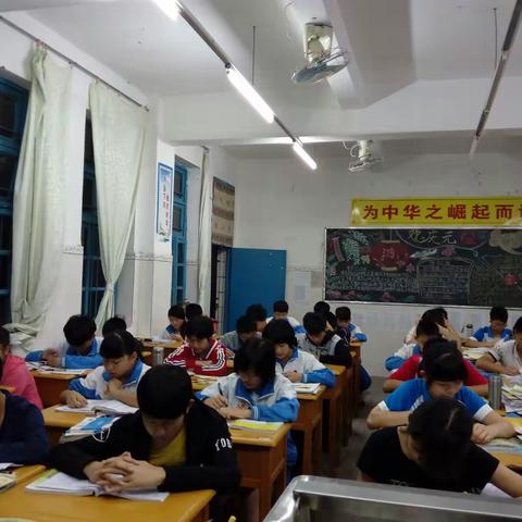 孩子们的学校生活