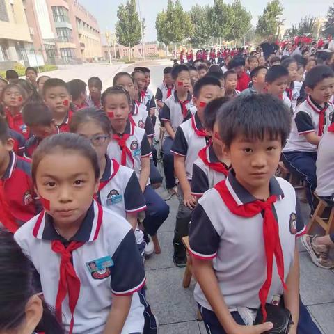 砥砺前行，不负韶华