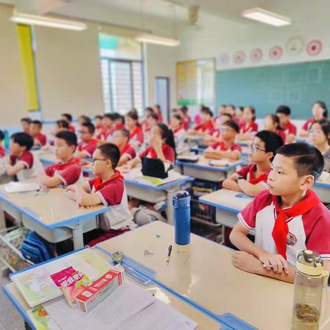 喜迎“双节” 情暖“六六”——明义中队猜灯谜系列活动