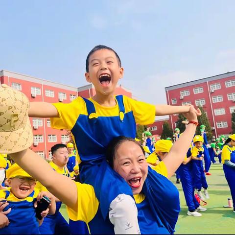 北京市昌平区育树家幼儿园——大二班亲子运动会