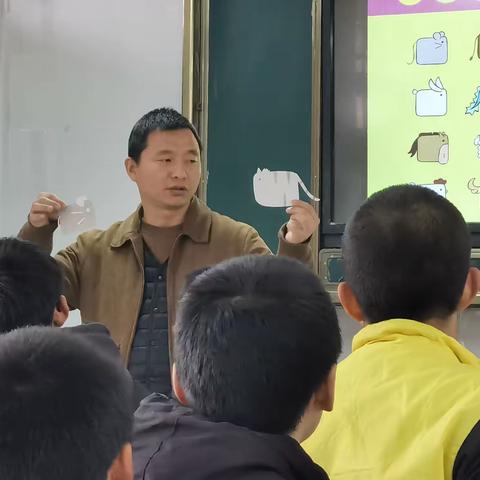 深入学习新课标，全力打造新课堂——砲里中学开展青年教师赛课活动