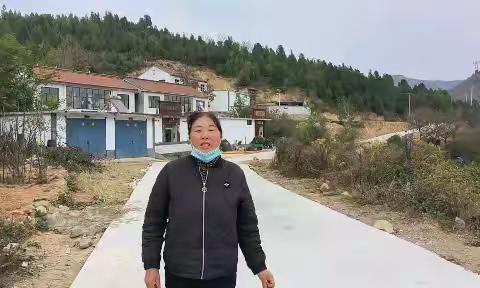 【双争活动进行时】硬化巷道 铺就乡村“振兴路”