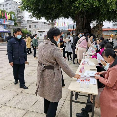 视导展风采，教研促成长——2022届南宁市英语视导课工作总结