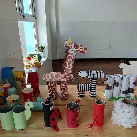 快乐童年.创意无限——里堡寨幼儿园亲子制作活动