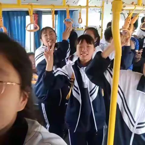 在劳动中淬炼，在活动中成长