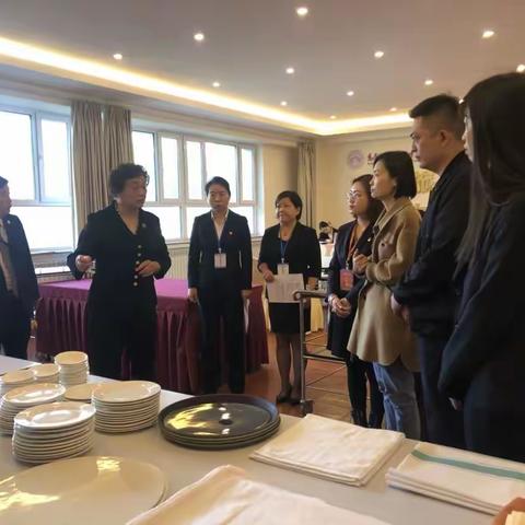 “技能展示风采，匠心筑梦青春”——乌鲁木齐市第20届技能大赛酒店服务赛项