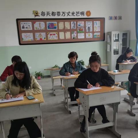 李家寺小学举行教师“三笔字”基本功大赛