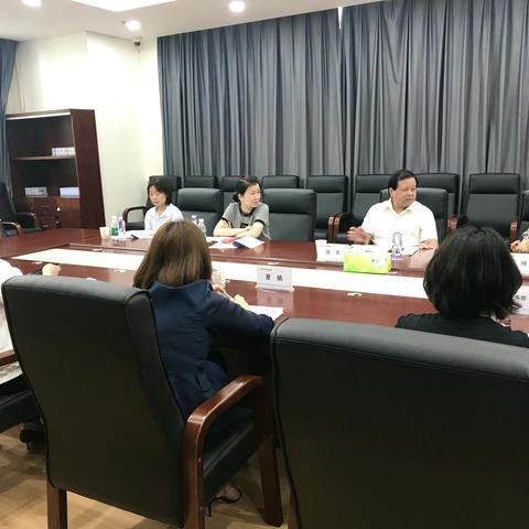 湖北省分行网络金融部走访武汉文旅集团交流银企合作事项